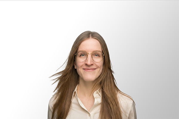 Lisa Meyers est l'auteure de la section télécommunications du site Comparateur.be.